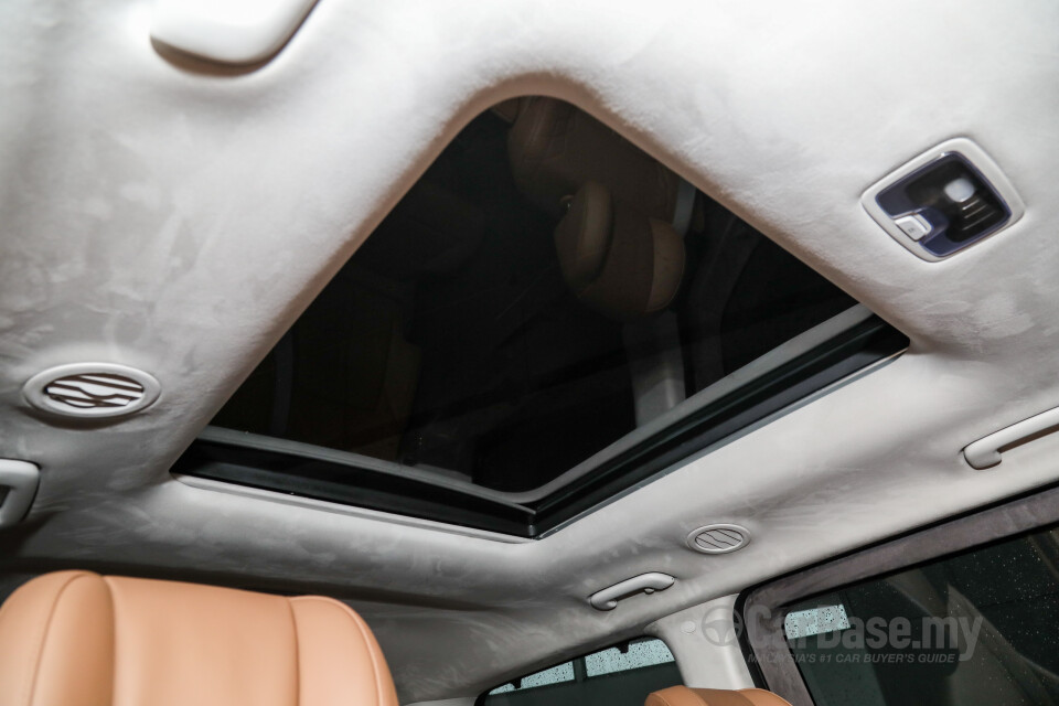 Hyundai Staria US4 (2021) Interior