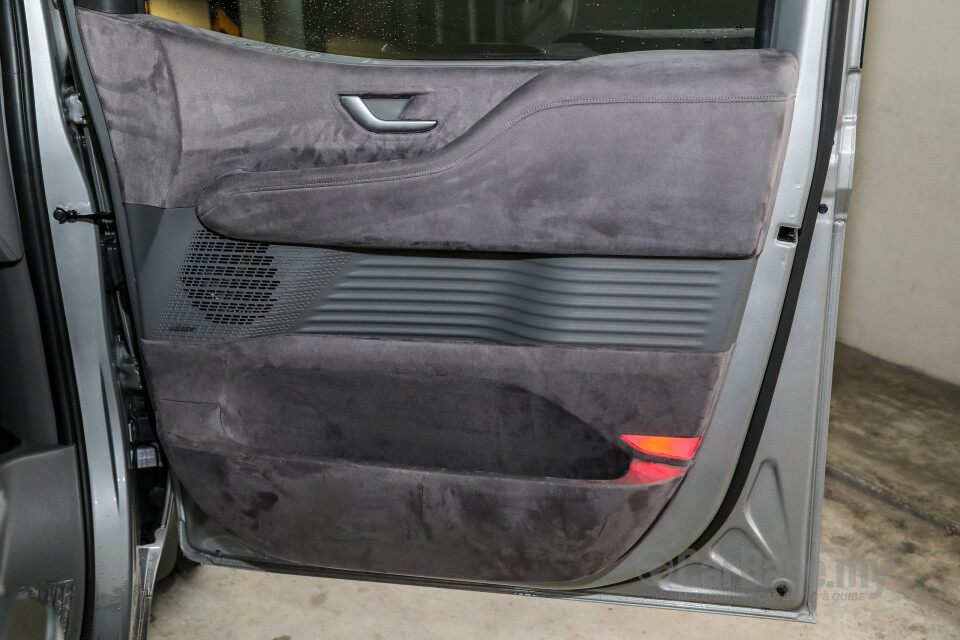 Hyundai Staria US4 (2021) Interior