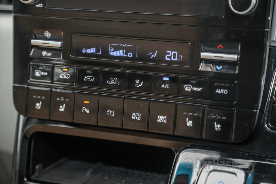 Hyundai Staria US4 (2021) Interior