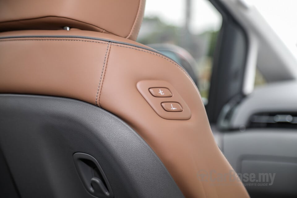 Hyundai Staria US4 (2021) Interior