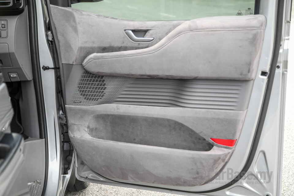 Hyundai Staria US4 (2021) Interior
