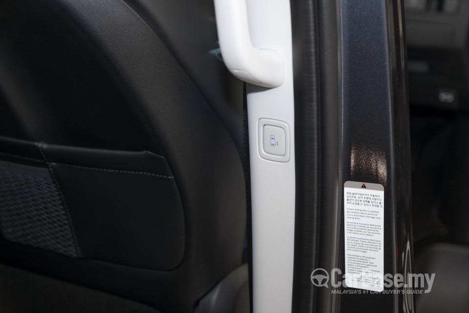Hyundai Staria US4 (2021) Interior
