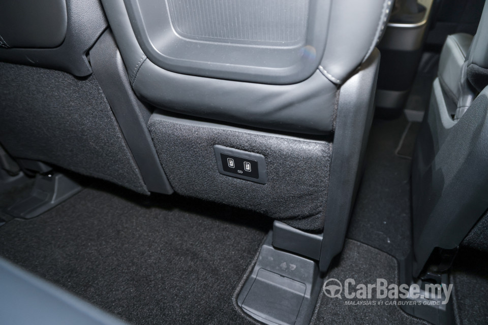 Hyundai Staria US4 (2021) Interior