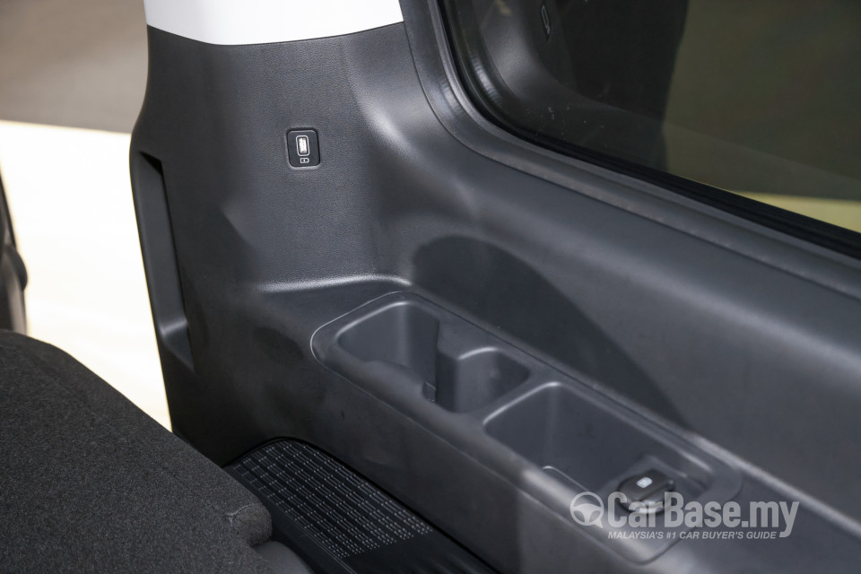 Hyundai Staria US4 (2021) Interior
