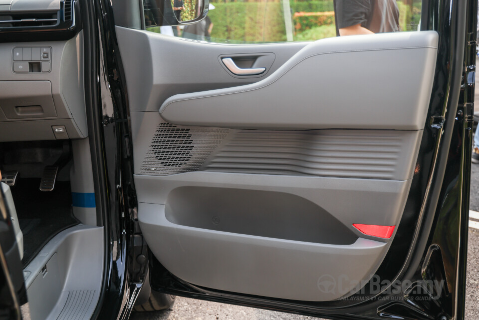 Hyundai Staria US4 (2021) Interior