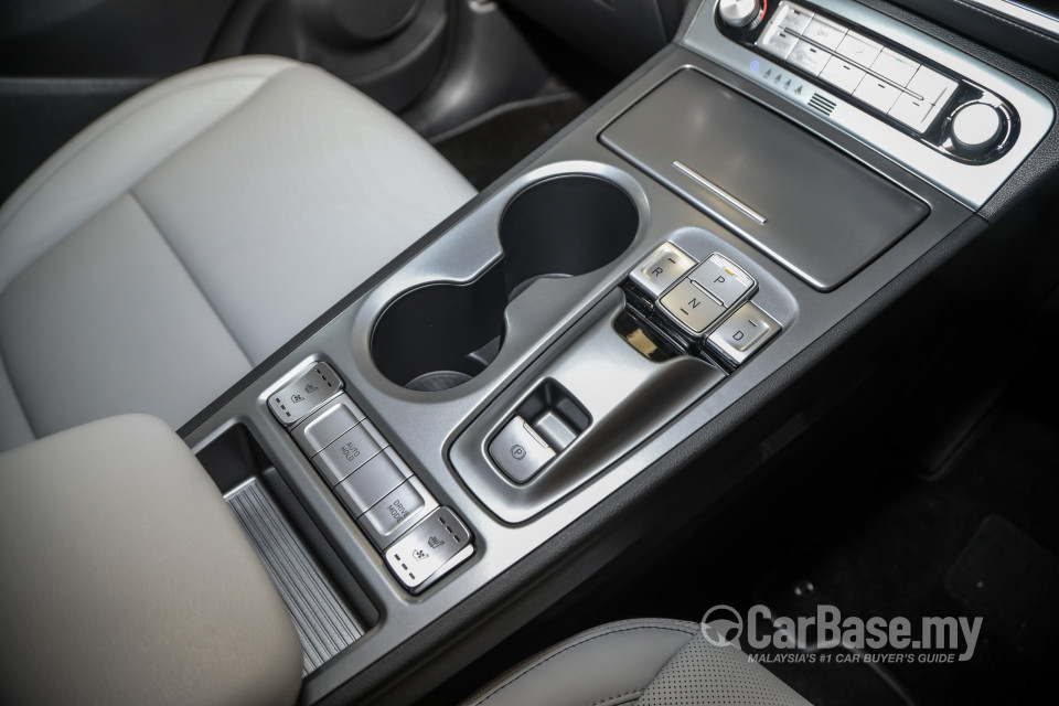 Hyundai Kona Electric OS Facelift (2021) Interior