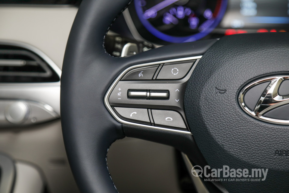 Hyundai Palisade LX2 (2021) Interior