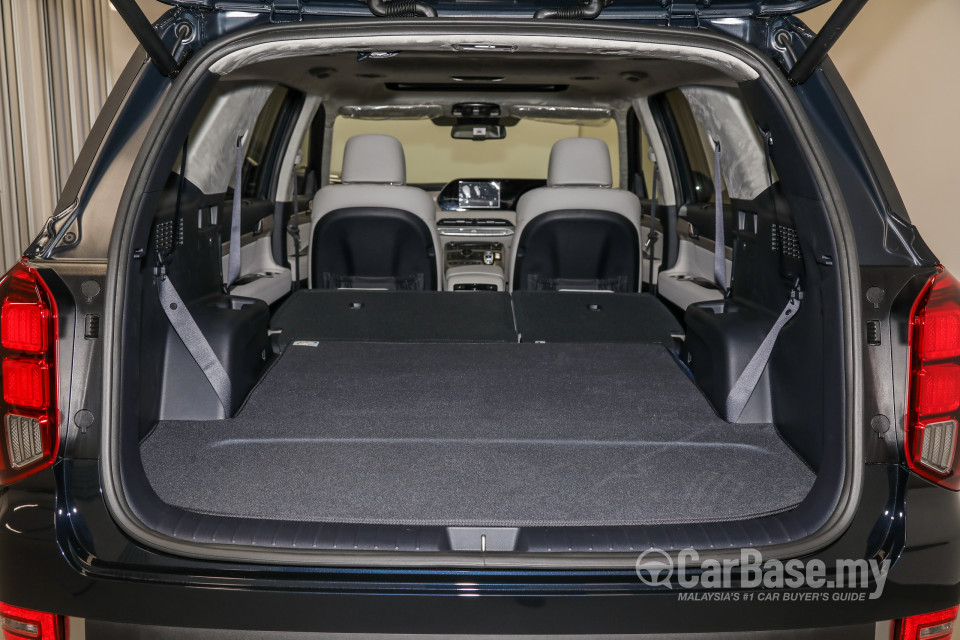 Hyundai Palisade LX2 (2021) Interior