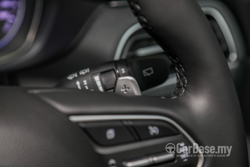 Hyundai Palisade LX2 (2021) Interior
