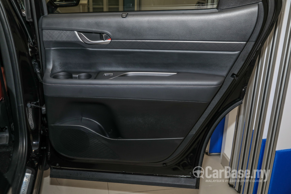 Hyundai Palisade LX2 (2021) Interior