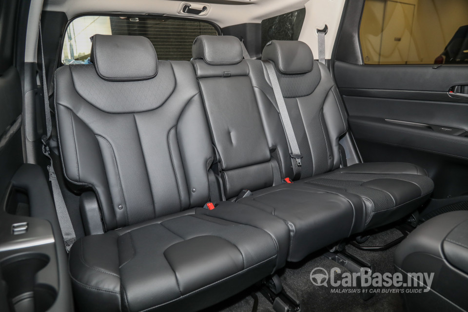 Hyundai Palisade LX2 (2021) Interior