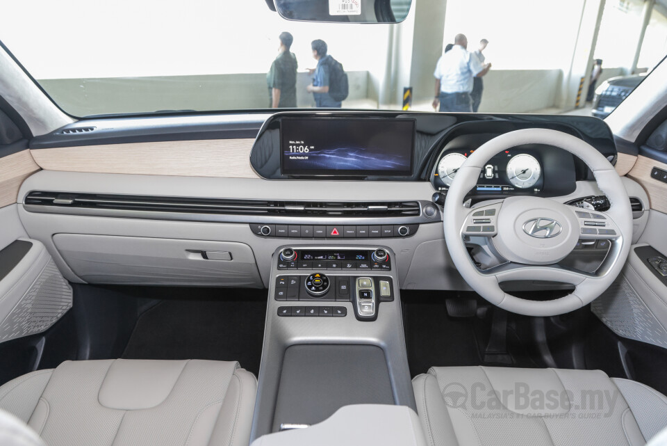 Hyundai Palisade LX2 PE (2023) Interior