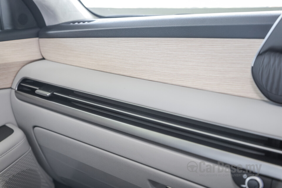 Hyundai Palisade LX2 PE (2023) Interior