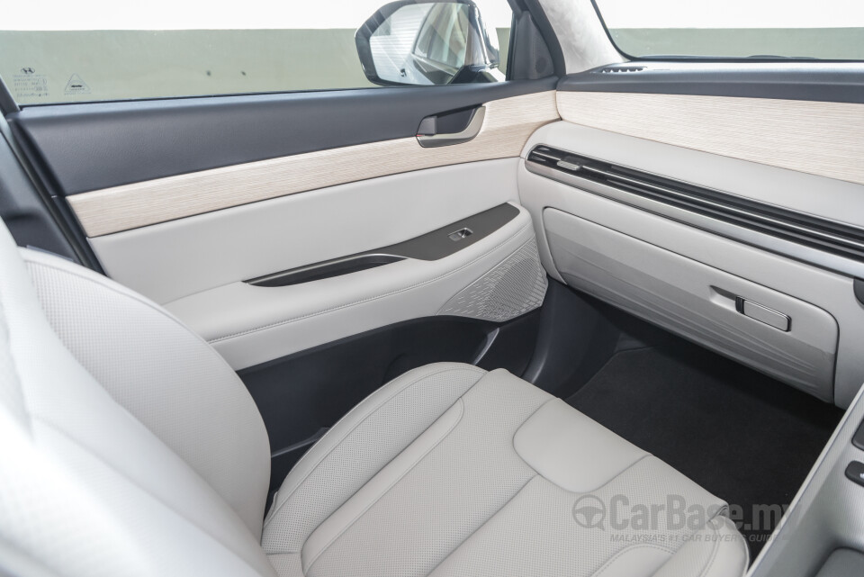 Hyundai Palisade LX2 PE (2023) Interior