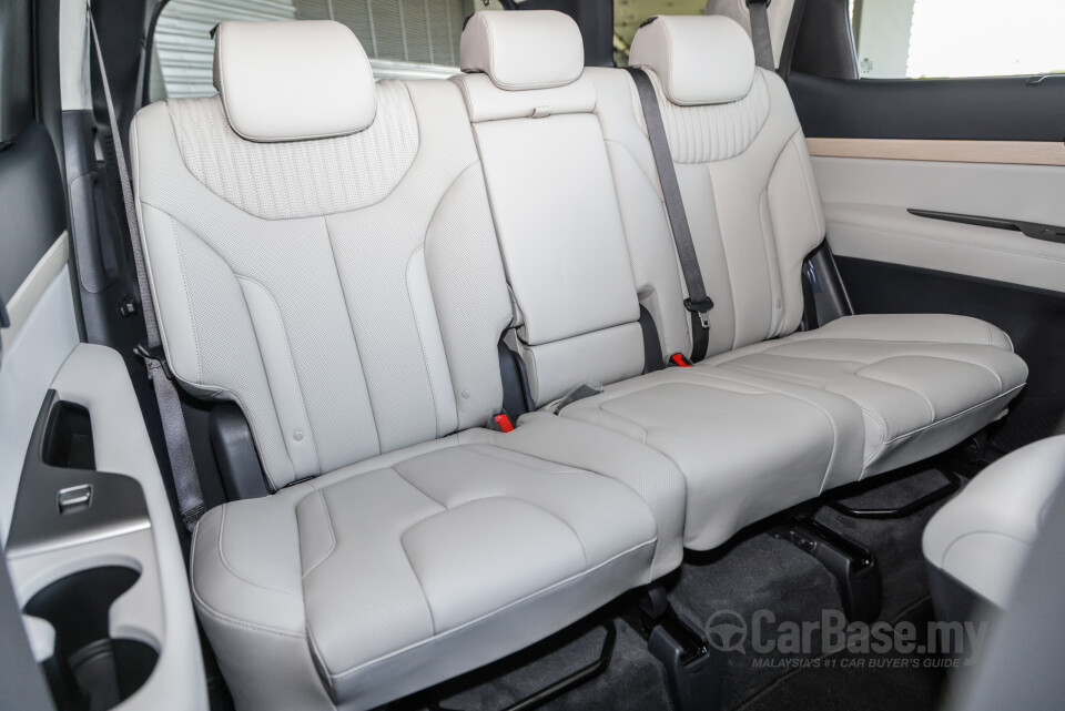 Hyundai Palisade LX2 PE (2023) Interior