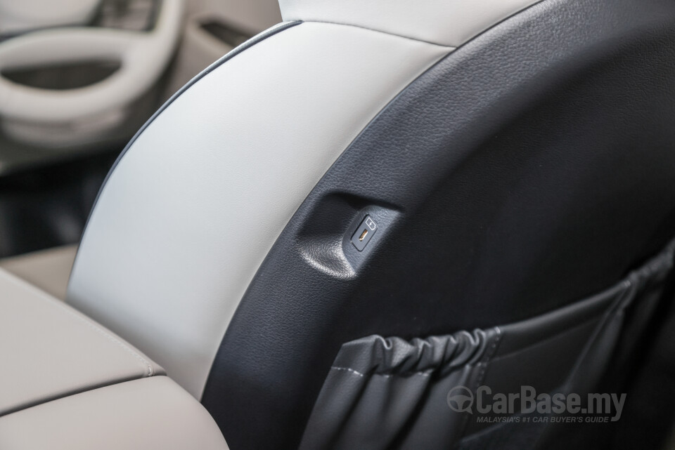Hyundai Palisade LX2 PE (2023) Interior