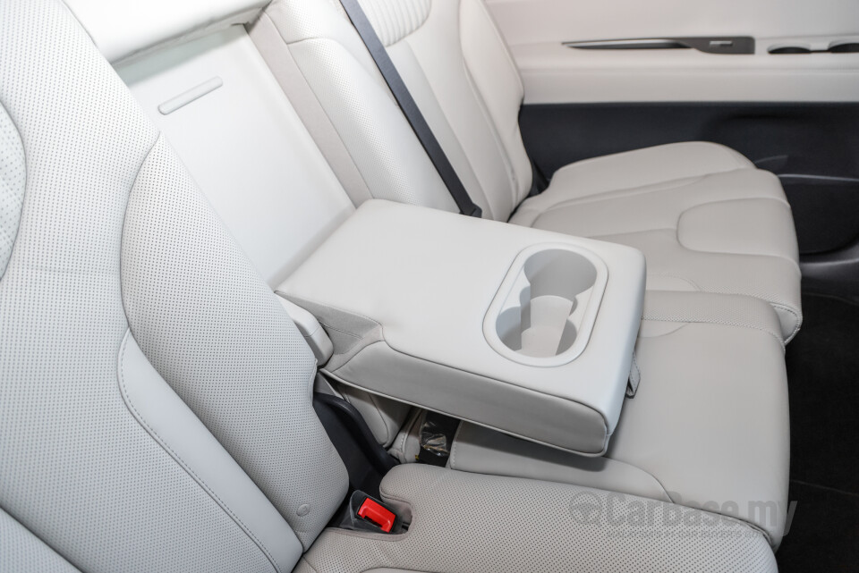 Hyundai Palisade LX2 PE (2023) Interior