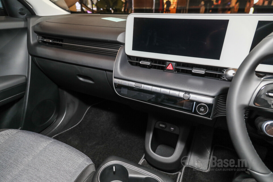 Mazda MX-5 ND (2015) Interior