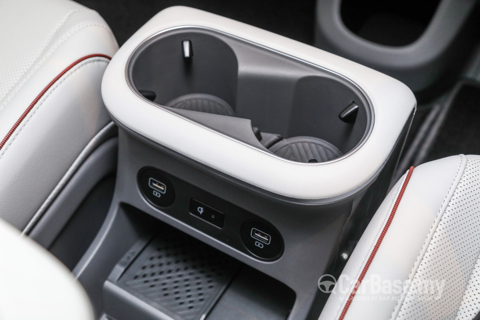 Hyundai Ioniq 5 NE (2022) Interior