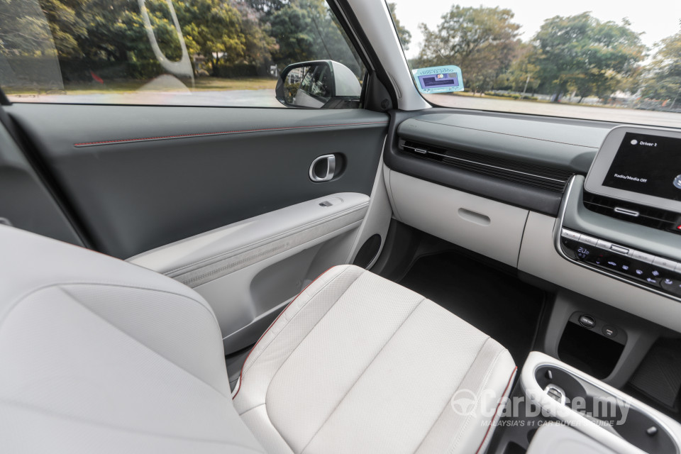 Hyundai Ioniq 5 NE (2022) Interior