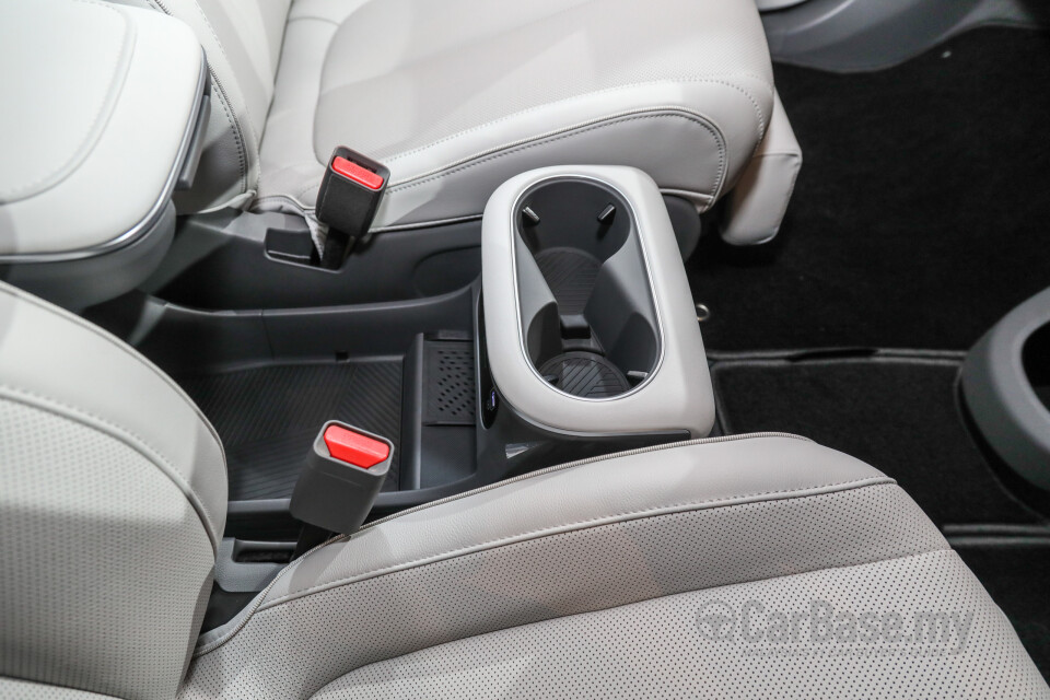Hyundai Ioniq 5 NE (2022) Interior