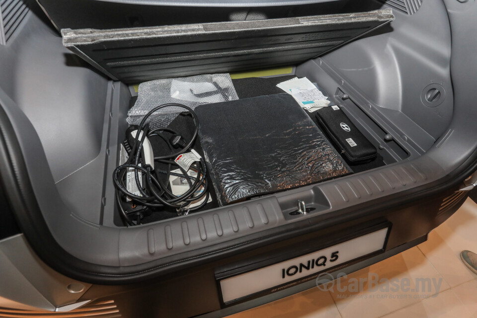 Hyundai Ioniq 5 NE (2022) Interior