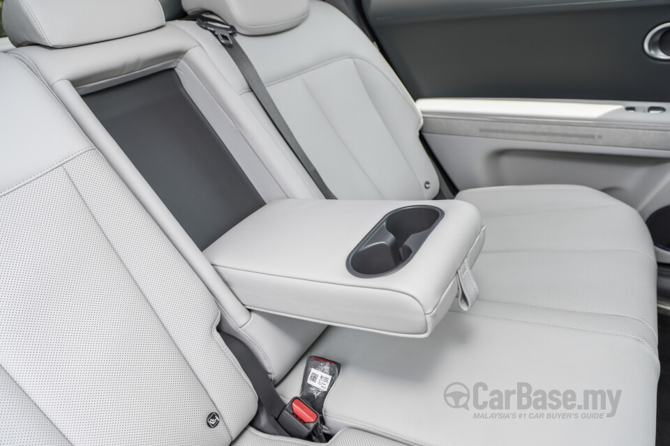 Hyundai Ioniq 5 NE (2022) Interior