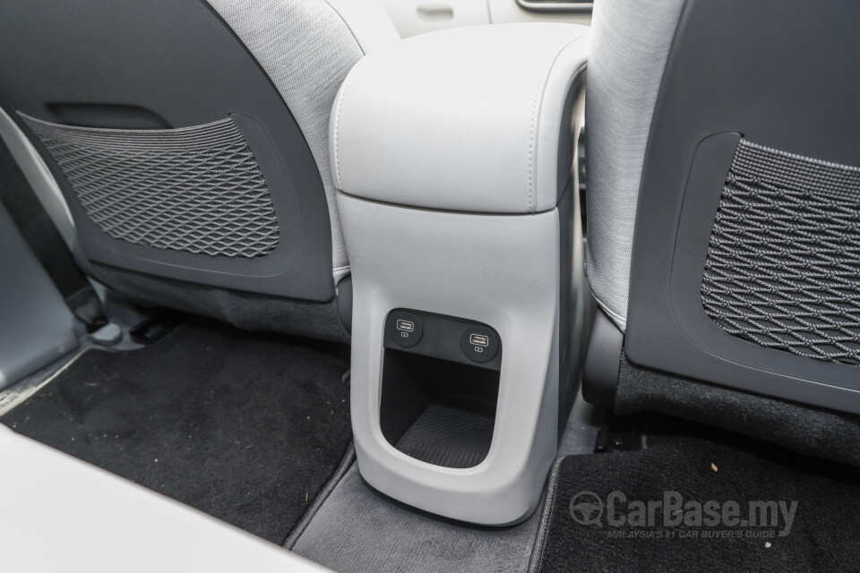 Hyundai Ioniq 5 NE (2022) Interior