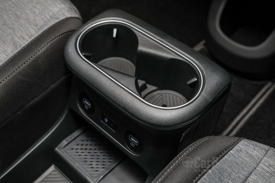 Hyundai Ioniq 5 NE (2022) Interior