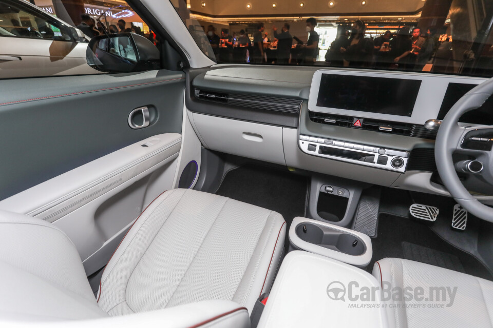 Hyundai Ioniq 5 NE (2022) Interior