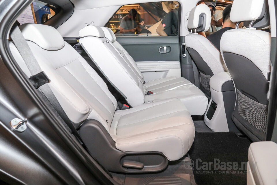 Hyundai Ioniq 5 NE (2022) Interior