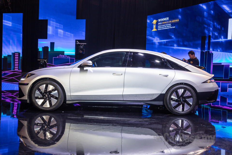 Hyundai Ioniq 6 CE (2023) Exterior