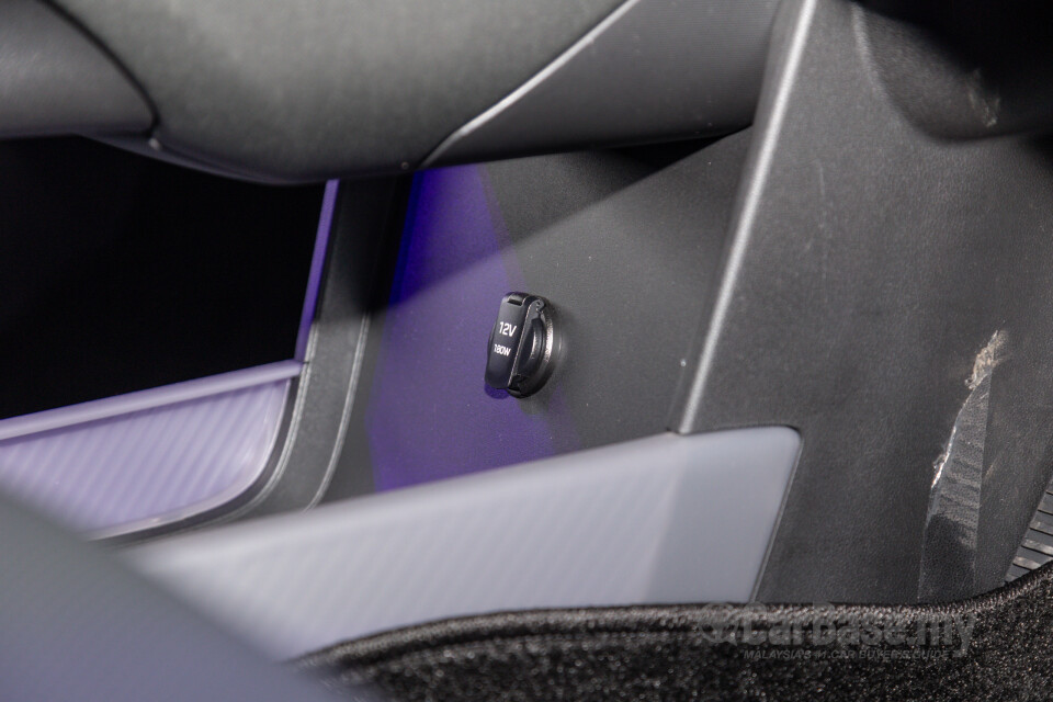 Hyundai Ioniq 6 CE (2023) Interior