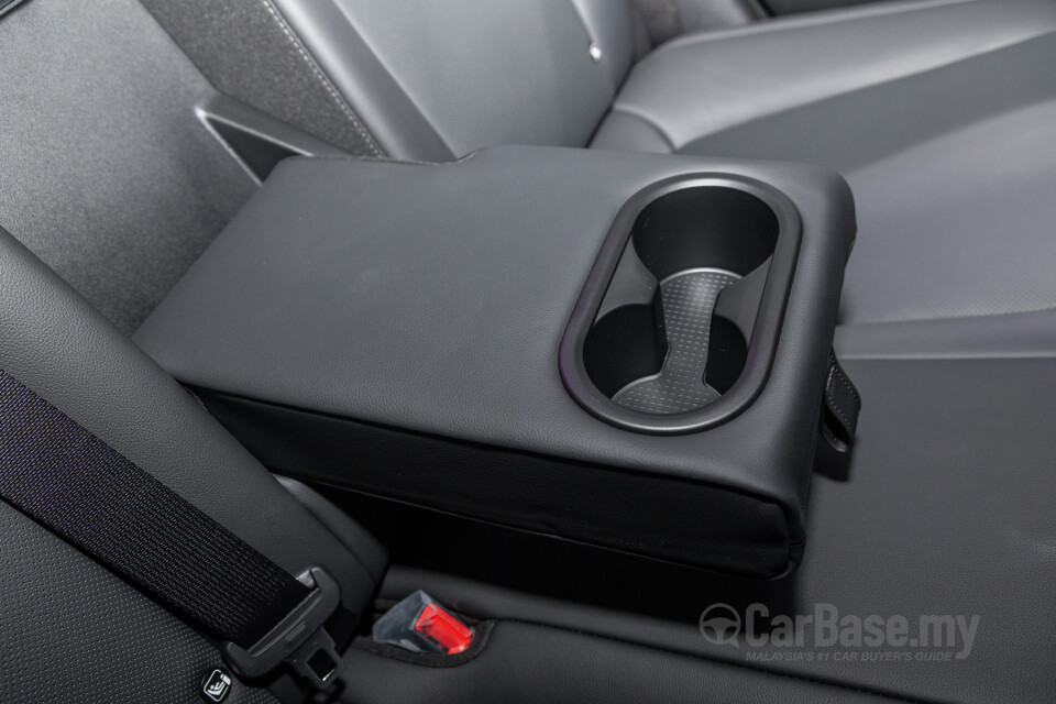Hyundai Ioniq 6 CE (2023) Interior