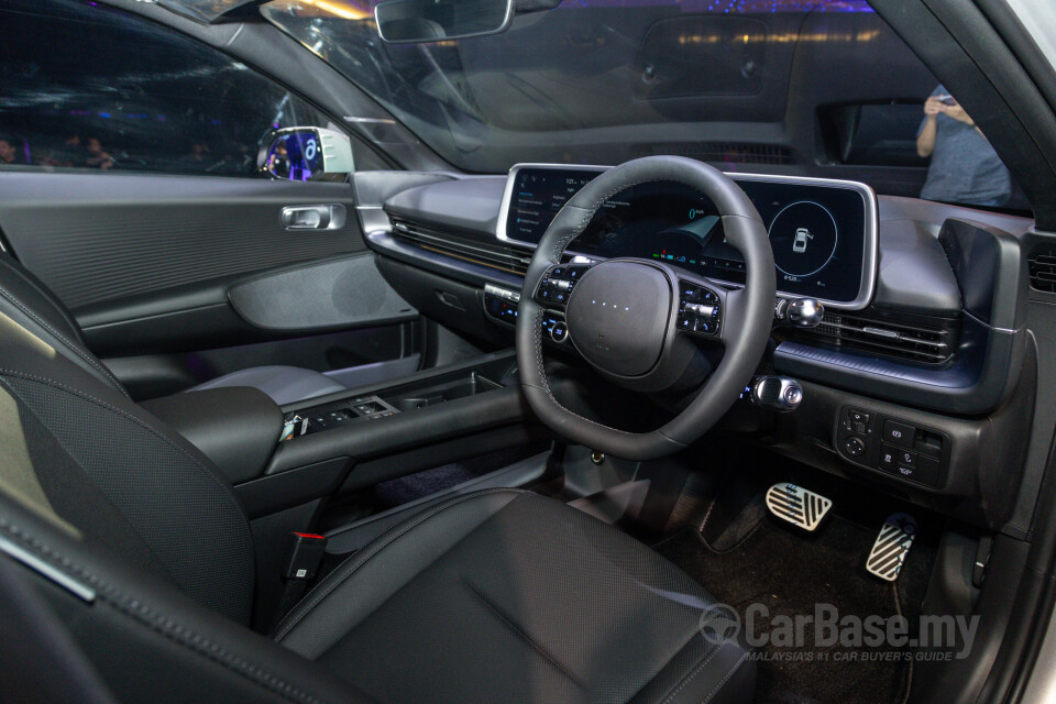 Hyundai Ioniq 6 CE (2023) Interior