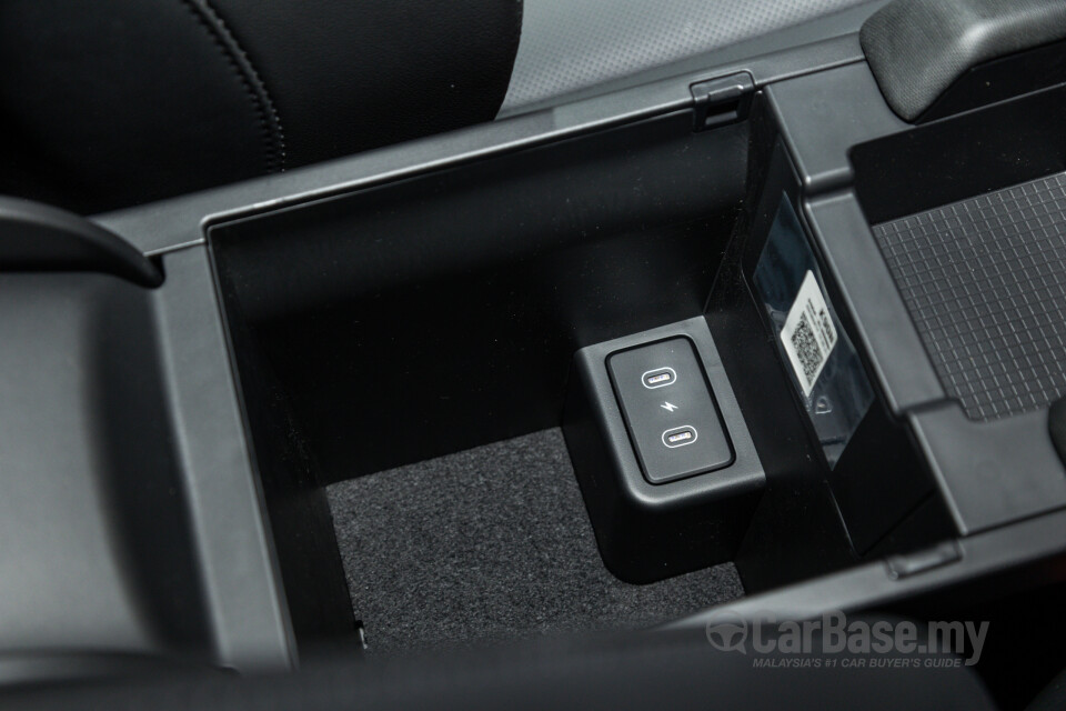 Hyundai Ioniq 6 CE (2023) Interior