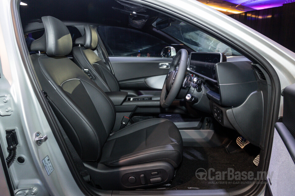 Hyundai Ioniq 6 CE (2023) Interior