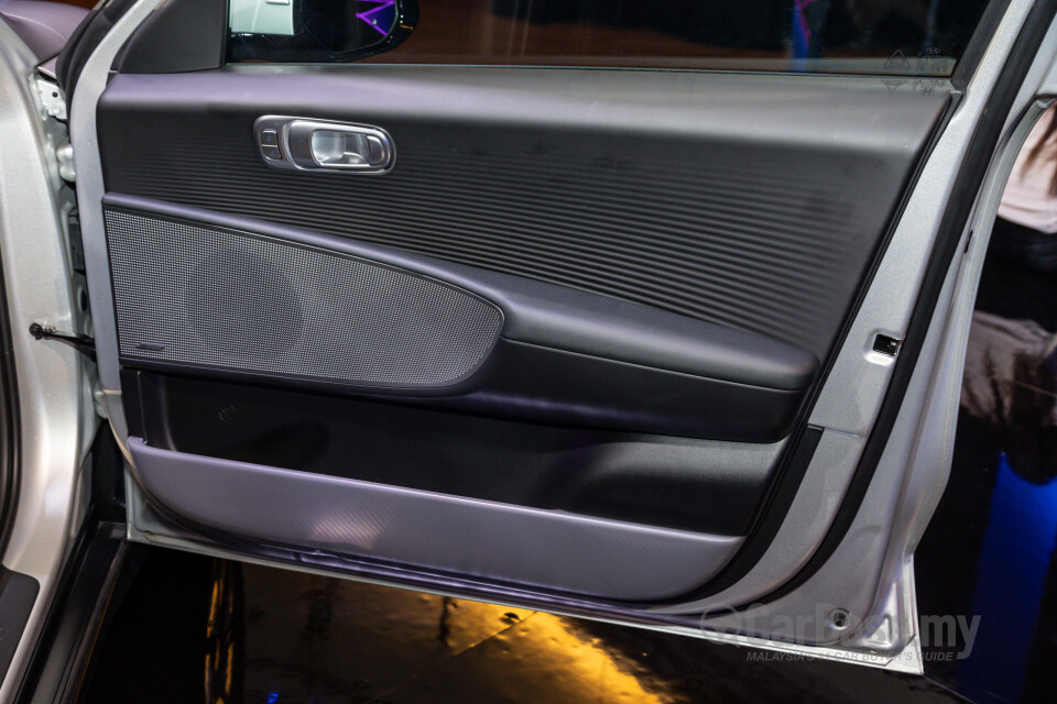 Hyundai Ioniq 6 CE (2023) Interior