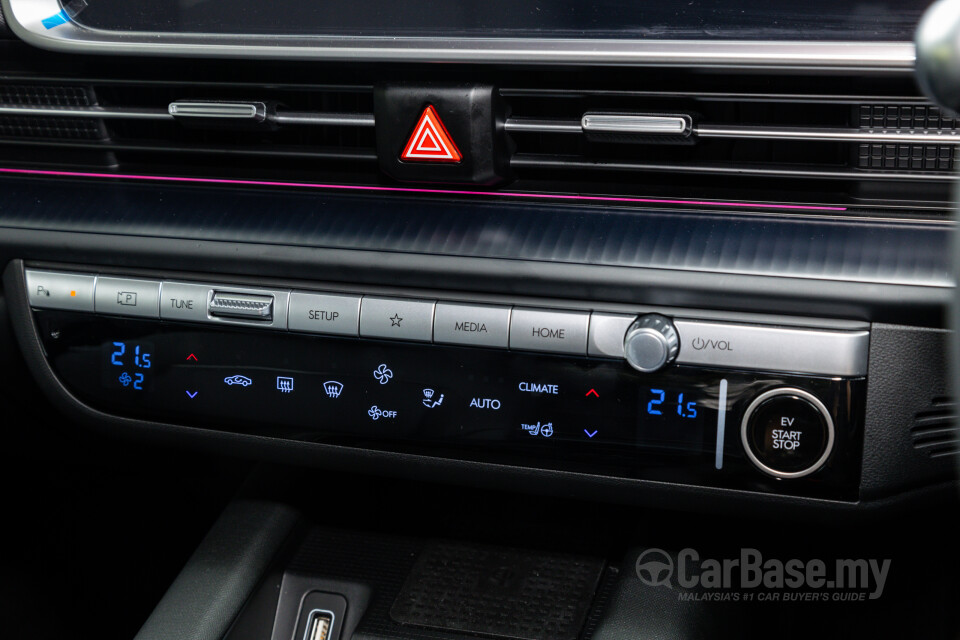 Hyundai Ioniq 6 CE (2023) Interior