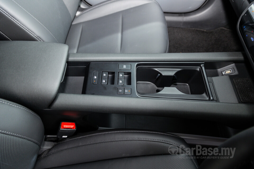 Hyundai Ioniq 6 CE (2023) Interior
