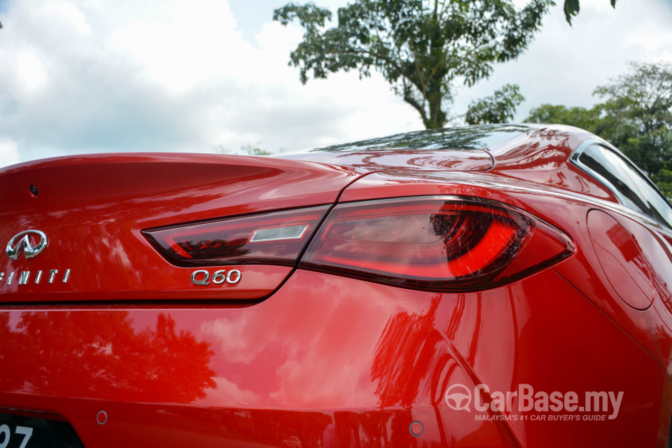 Infiniti Q60 CV37 (2017) Exterior