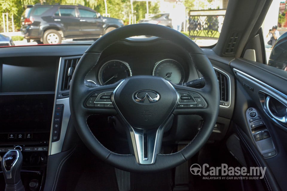 Infiniti Q60 CV37 (2017) Interior
