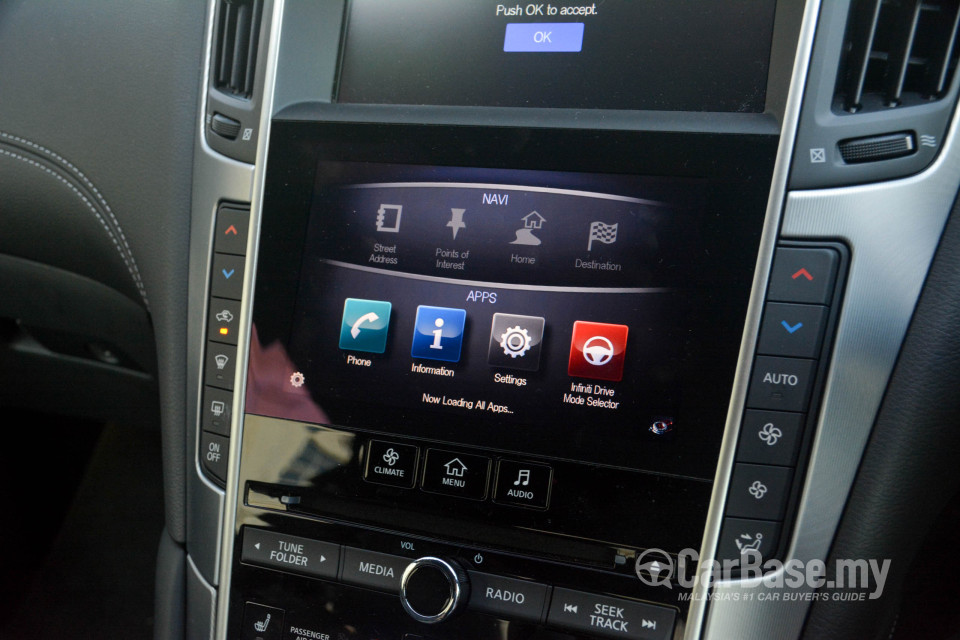Infiniti Q60 CV37 (2017) Interior