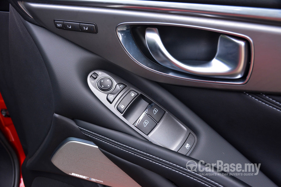 Infiniti Q60 CV37 (2017) Interior