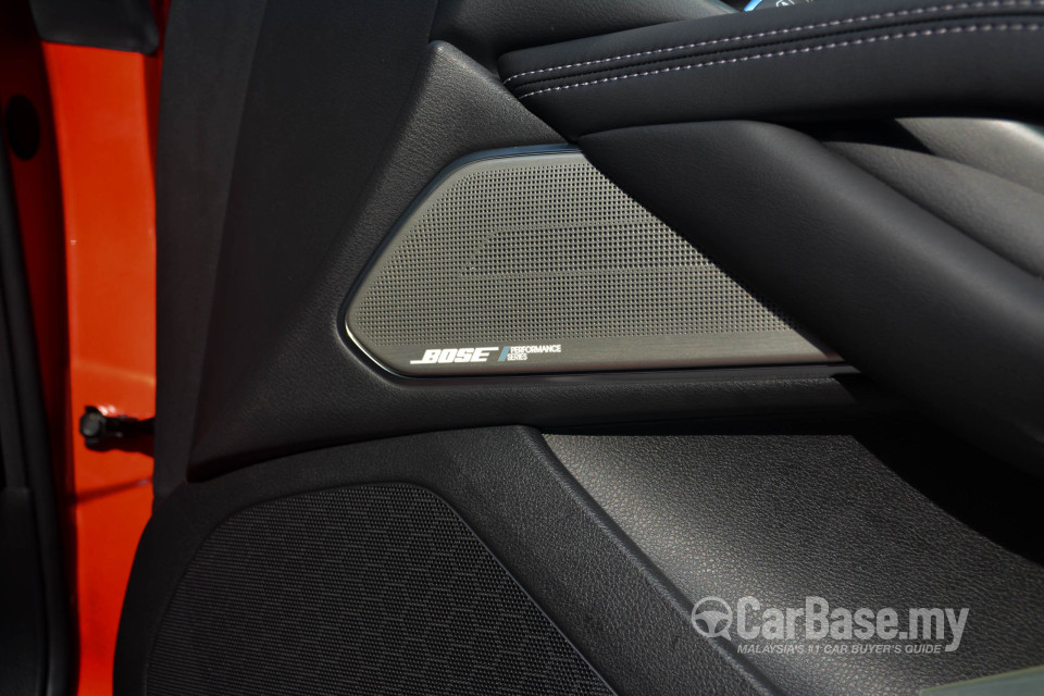 Infiniti Q60 CV37 (2017) Interior