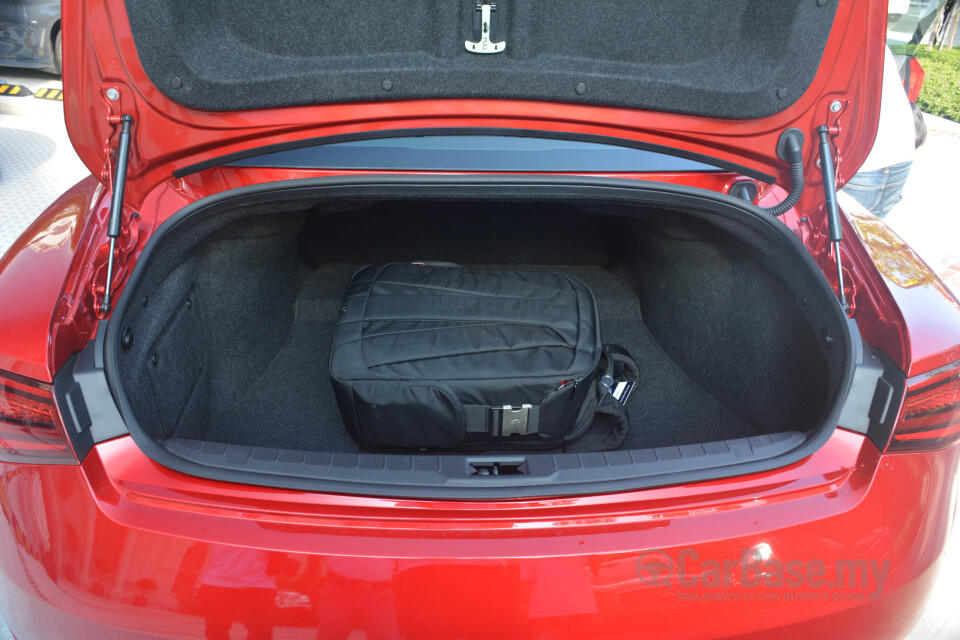 Mercedes-Benz SLC R172 Facelift (2016) Interior