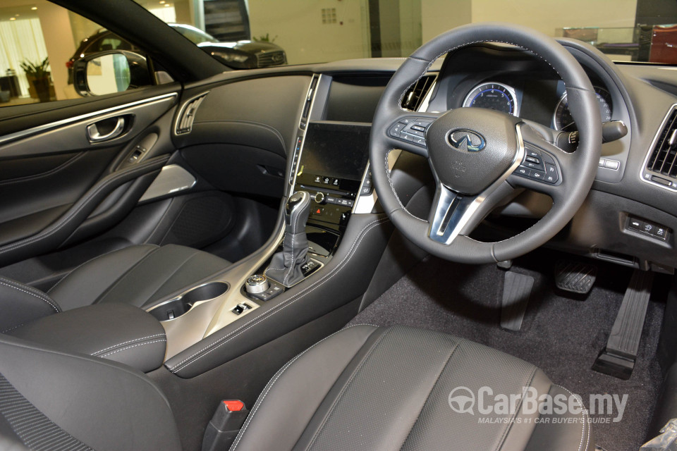 Infiniti Q60 CV37 (2017) Interior