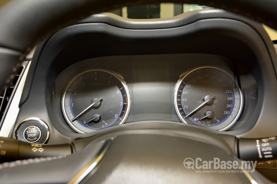 Infiniti Q60 CV37 (2017) Interior
