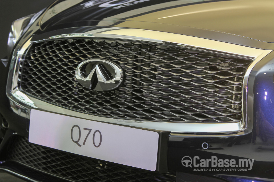 Infiniti Q70 Y51 Facelift (2015) Exterior