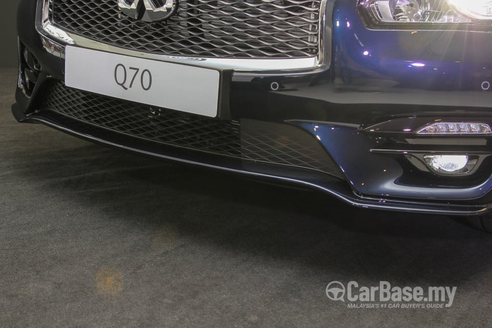 Infiniti Q70 Y51 Facelift (2015) Exterior
